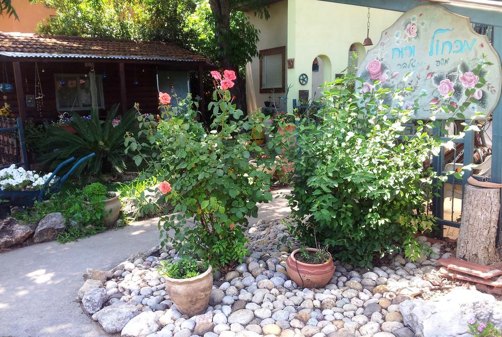Brush And Wind Villa Hagoshrim ภายนอก รูปภาพ